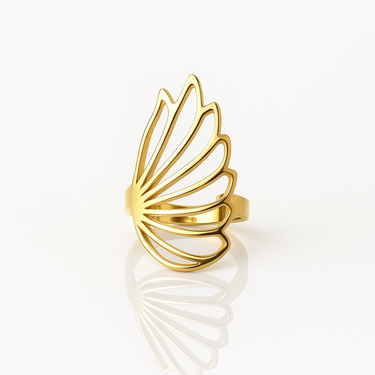 Golden Plume Fan Ring