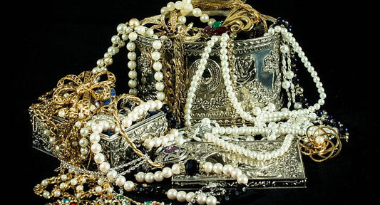 How To Style Statement Jewelry For Every Occasion