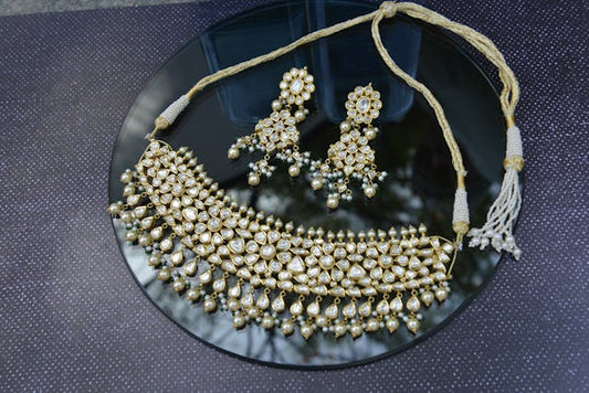 How to Style Kundan Jewellery for Weddings and Festive Occasions