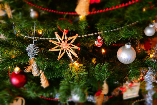 100+ Short and Sweet Christmas Captions for a Quick Holiday Post